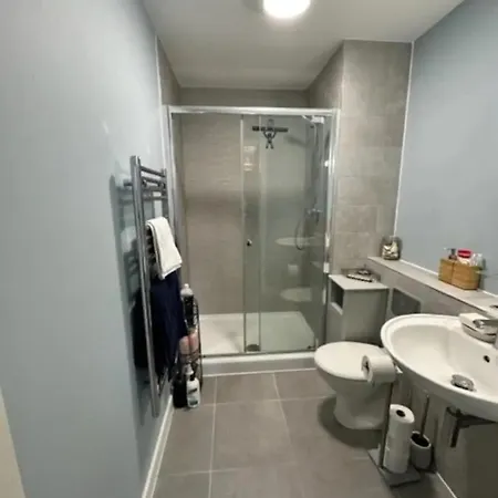 Stylish & Cosy 2bd Flat - Old Market *