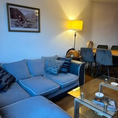 Stylish & Cosy 2bd Flat - Old Market Apartment *